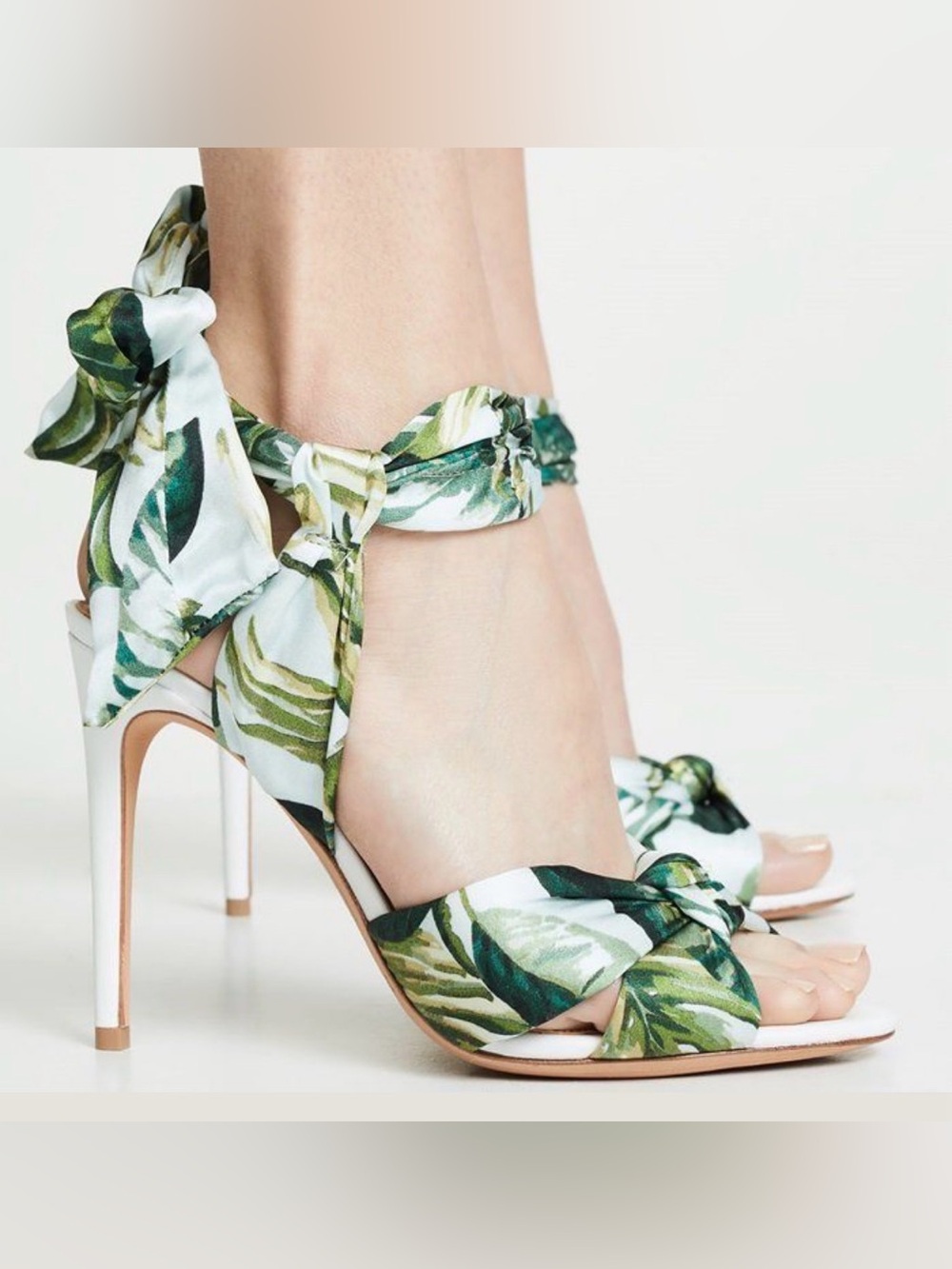 ALEXANDRE BIRMAN
Kacey Silk Heels